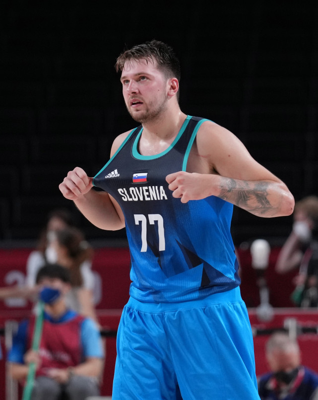 明确替代角 明确替代角