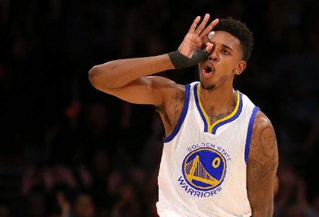 对抗中完成 对抗中完成