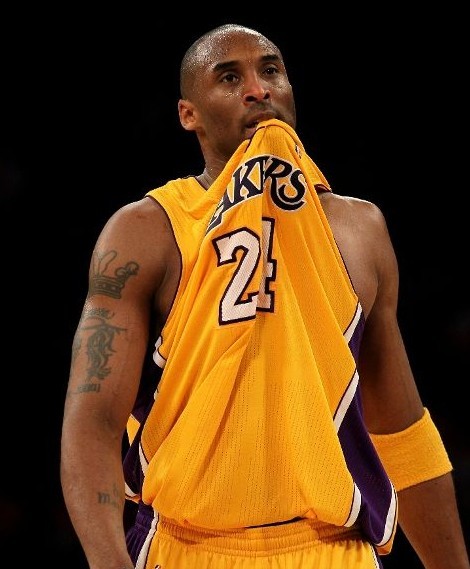 而是阵容拼 而是阵容拼